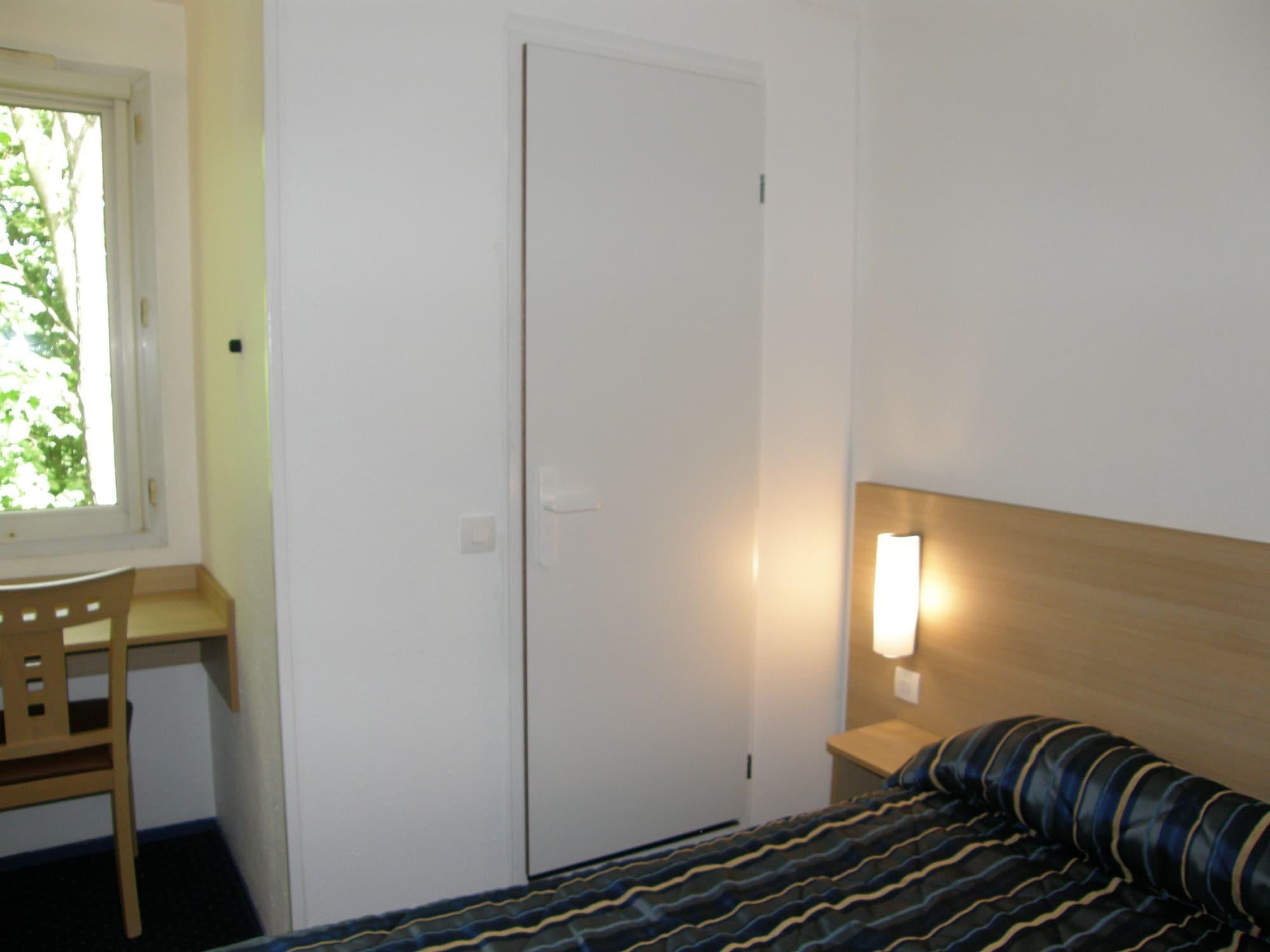 Mister Bed Lomme Hotel Lille Bagian luar foto
